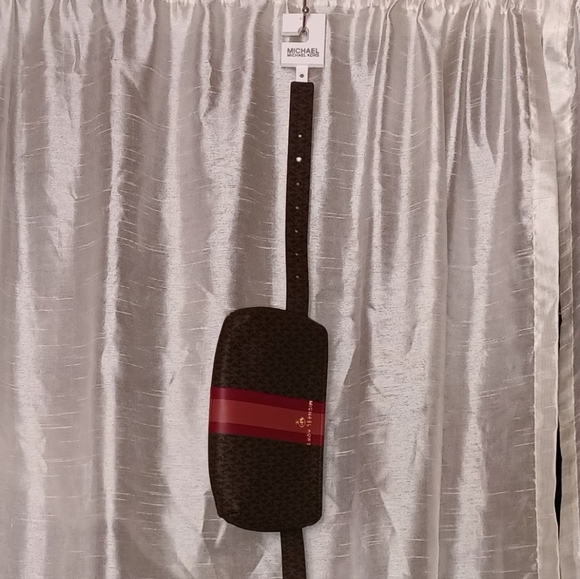 Michael Kors belt - Picture 5 of 16